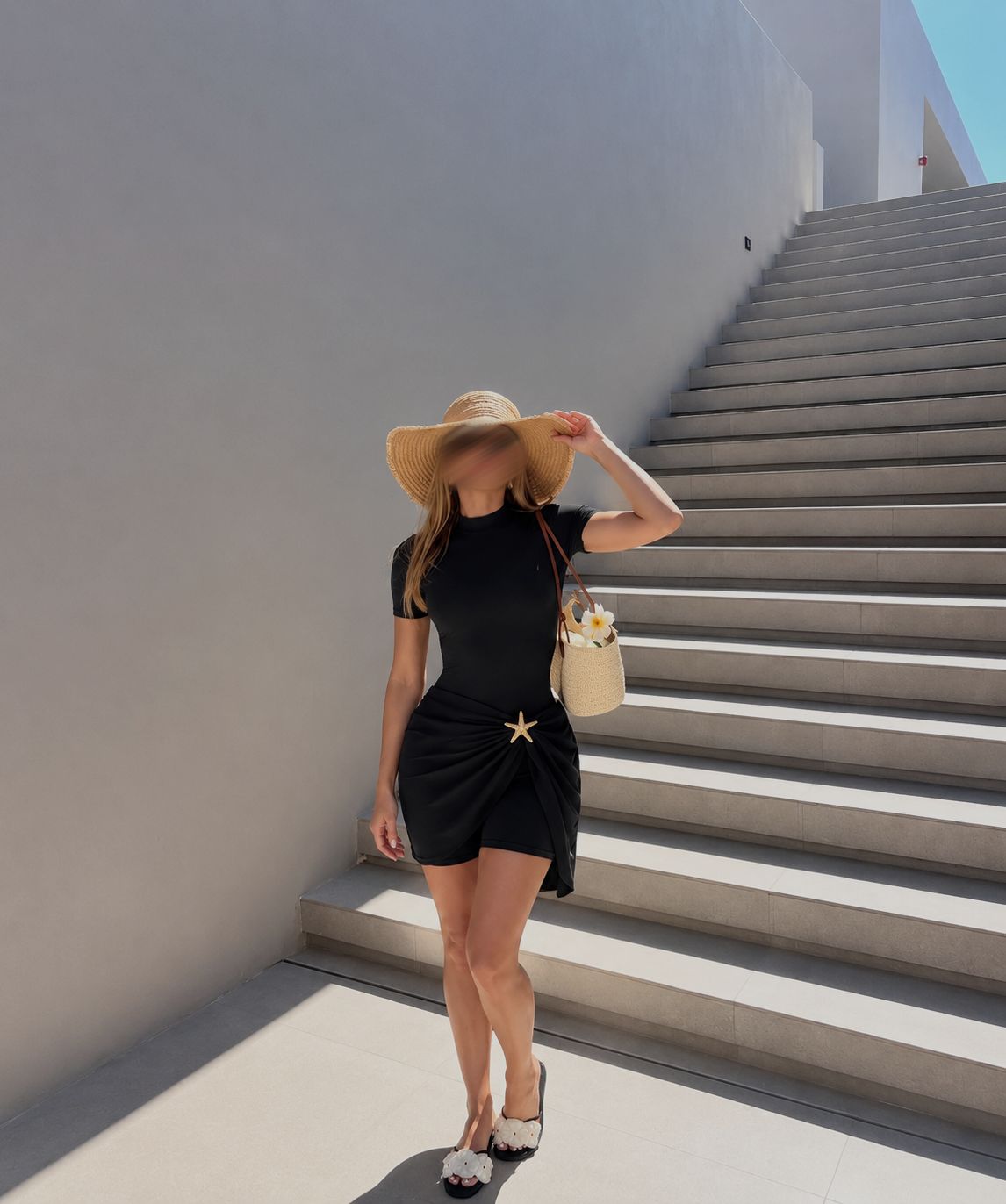 Burkini short et cache-maillot en noir