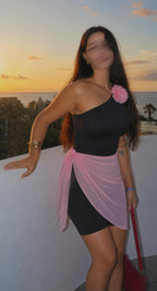 Burkini Flora avec cache maillot- Noir et rose