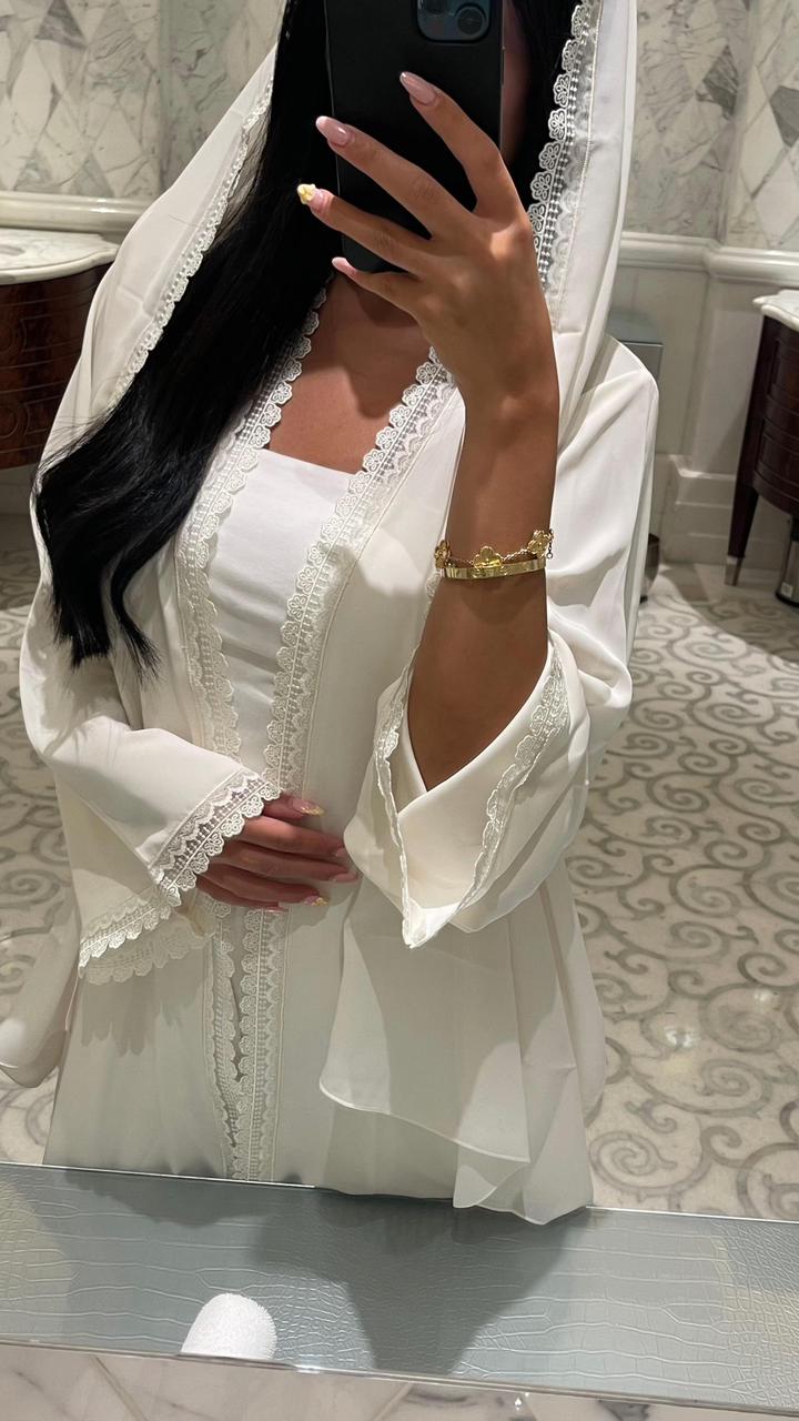 Abaya La perle-(لؤلؤة) avec foulard