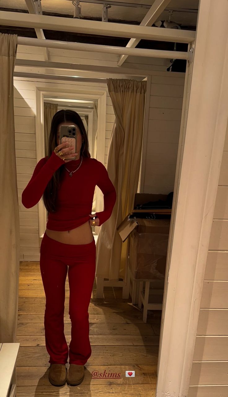 HOURGLASS rouge longues manches